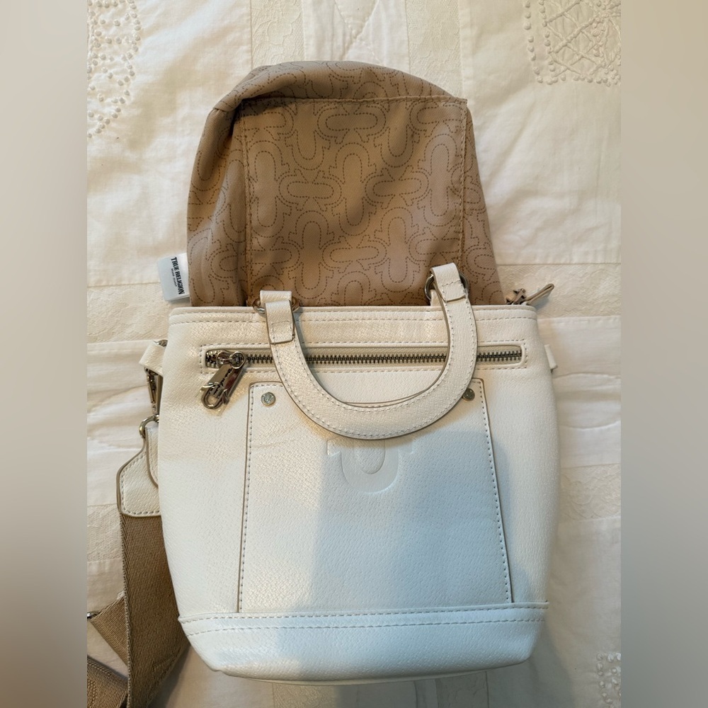 True Religion White and Tan Crossbody Bag - Picture 3 of 9